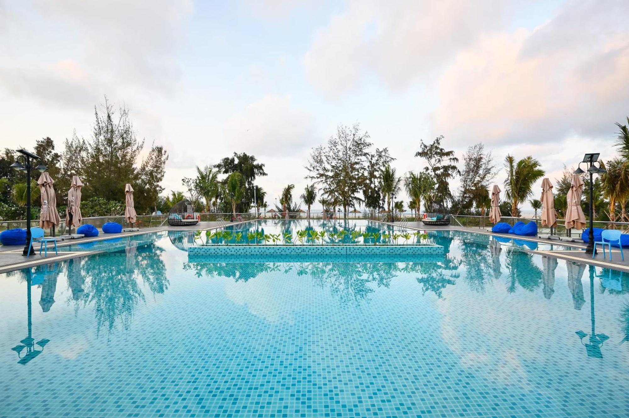 Emerald Ho Tram Resort Kültér fotó